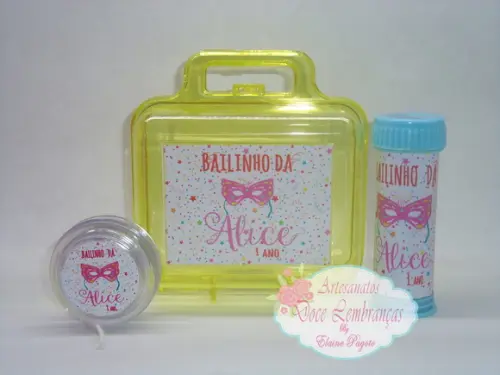 Kit maleta + bolinha de sabão + Io-Io