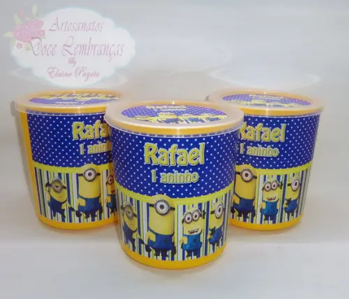 Lata tipo de Leite Minions