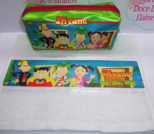 Necessaire / Estojo + Toalha Turma do Chaves