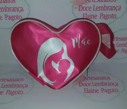 Necessaire Coração Dia das Mães