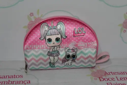 Necessaire Oval LOL Unicórnio