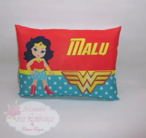 Travesseiro 28X20 Mulher Maravilha
