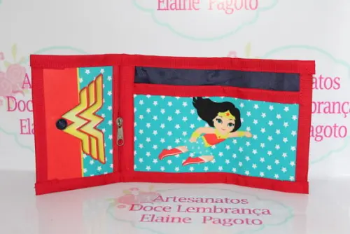 Carteira Infantil Mulher Maravilha