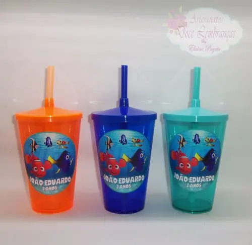 Copo shake 570ml Procurando Nemo
