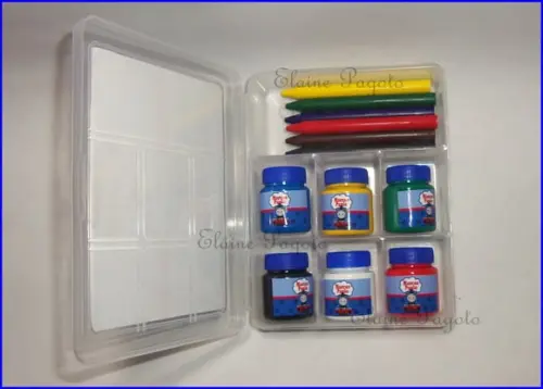 Kit colorir na caixa organizadora!