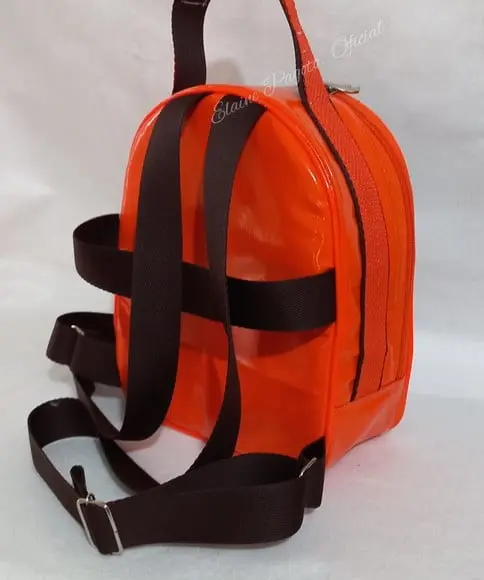 Kit Mochila + 2 Toalhas Lavabo