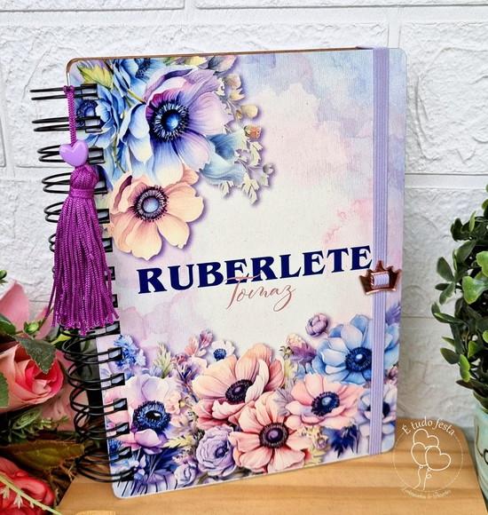 Agenda Personalizada Floral com Nome