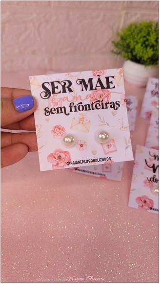 Brinco Pérola na Tag Personalizado -dia da Mães