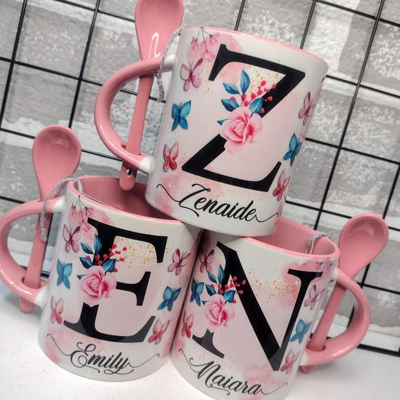 Caneca com Colher Floral Personalizada com Inicial + Nome