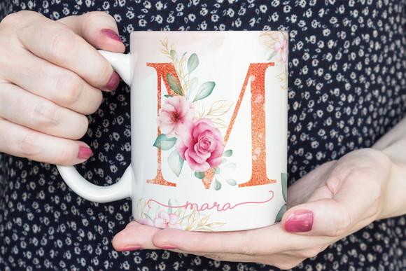 Caneca Floral Personalizada com Inicial + Nome