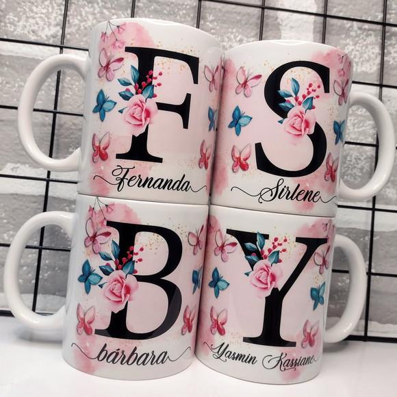 Caneca Floral Personalizada com Inicial + Nome