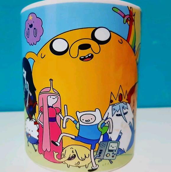 Caneca personalizada - hora de aventura