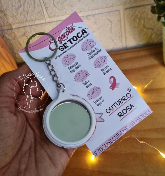 Chaveiro Espelho com Tag Personalizada para Outubro Rosa