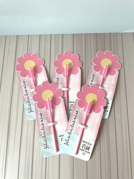 Escovinha para Cilios + Tag Personalizada Dia das Mães