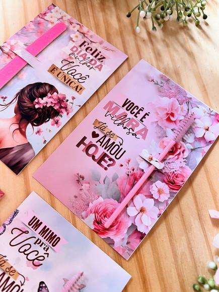 Escovinha para Cilios +tag Personalizada- Dia das Mulheres