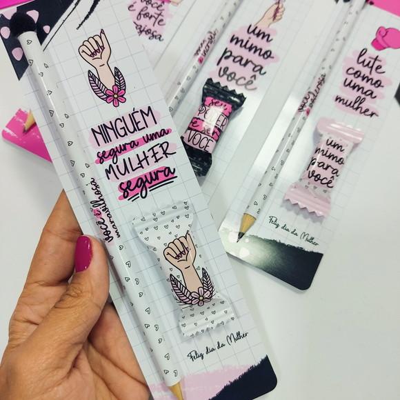 Lápis com Bala na Tag Personalizado Dia da Mulher