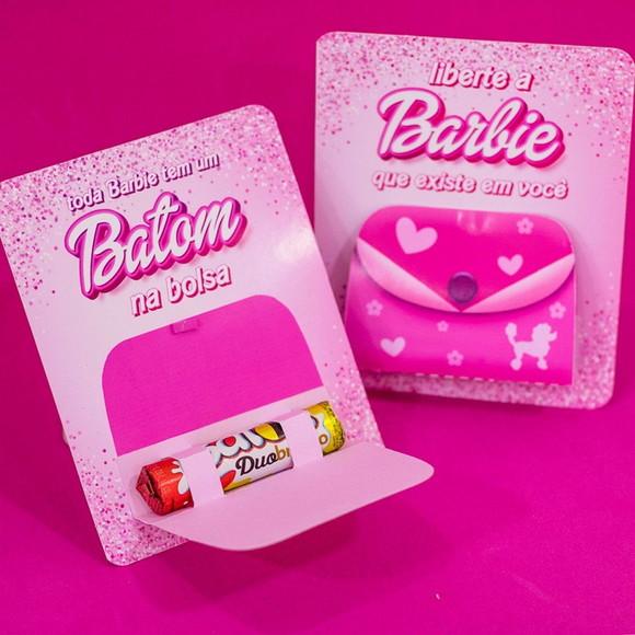 Mimo da Barbie com Batom de Chocolate para Clientes
