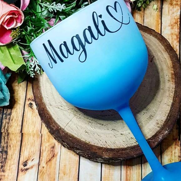 Taça de Gin Personalizada com Nome e Coração