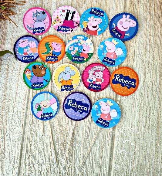 Topo de Doces Personalizada P . e . P . P. a
