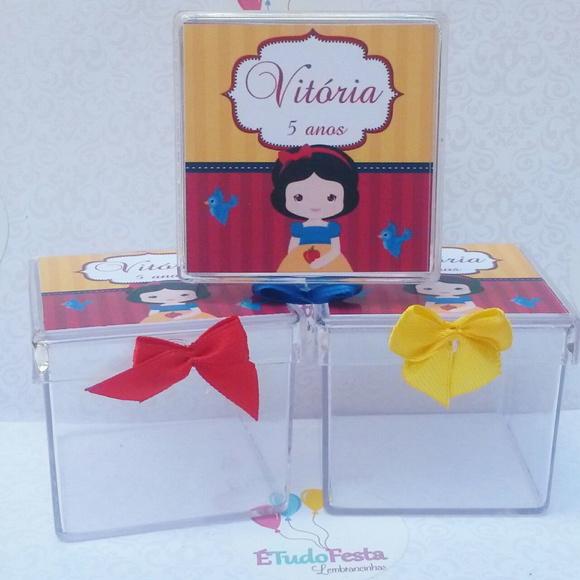 Caixinha acrílica personalizada - Branca de Neve Baby