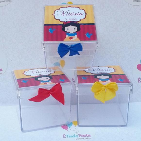 Caixinha acrílica personalizada - Branca de Neve Baby