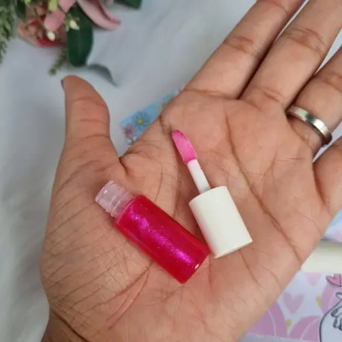 Mini Lip Gloss Labial com Cartão para o Dia da Mulher