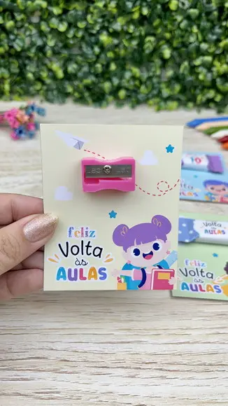 Apontador na Tag Personalizado Volta as Aulas