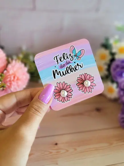 Brinco na Tag Personalizado - Dia da Mulher