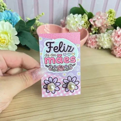Brinco Pérola na Tag Personalizado -dia da Mães