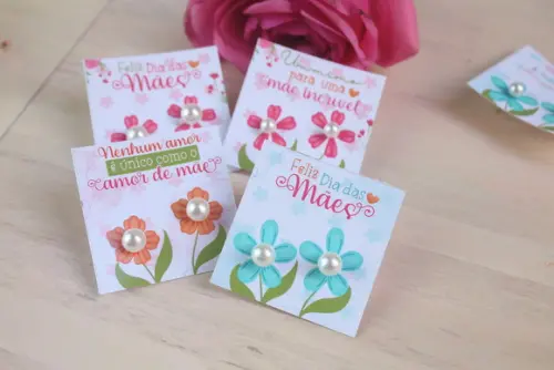 Brinco Pérola na Tag Personalizado Dia das Mães
