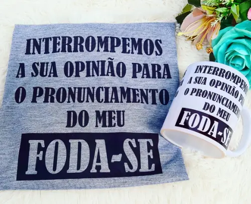 Camiseta e Caneca Personalizada Interrompemos a Sua Opinião