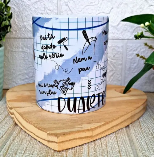 Caneca com Caricatura de Desenho e Frases