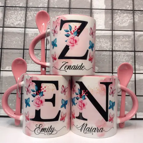 Caneca com Colher Floral Personalizada com Inicial + Nome