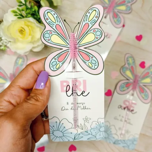 Escovinha para Cilios +tag Personalizada Dia da Mulher
