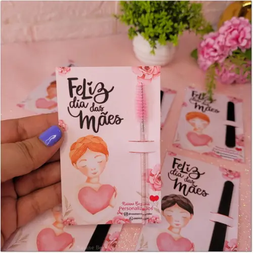 Escovinha para Cilios +tag Personalizada- Dia das Mães