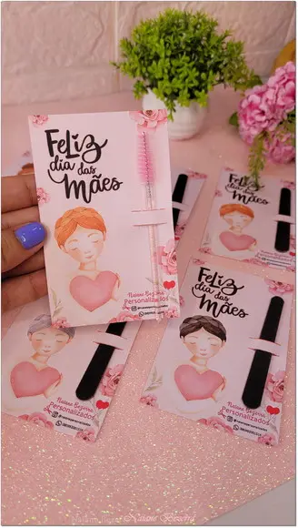 Escovinha para Cilios +tag Personalizada- Dia das Mães