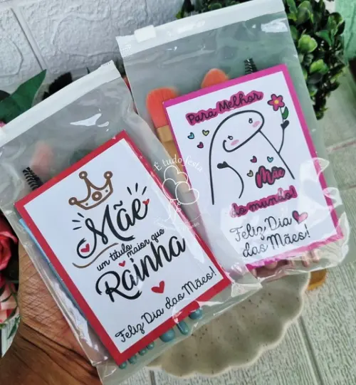 Kit Pincel de Maquiagem + Cartão para Dia das Mães