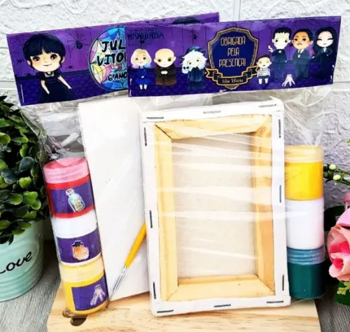 Kit Pintura em Tela - Wandinha