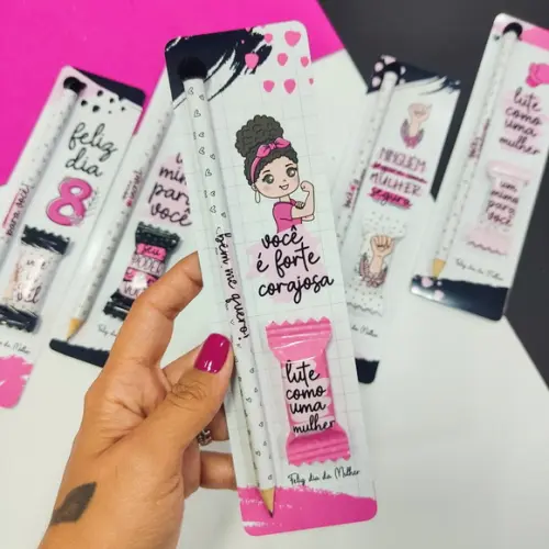 Lápis com Bala na Tag Personalizado Dia da Mulher