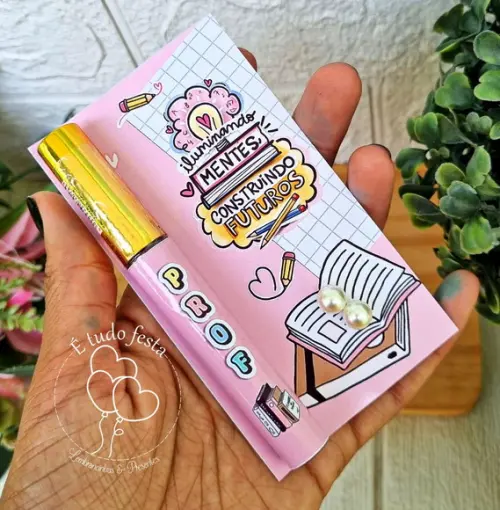 Lip Gloss + Brinco Labial Personalizado Dia dos Professores
