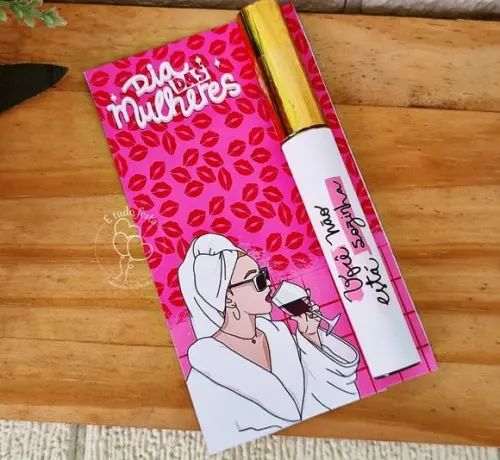 Lip Gloss Labial Personalizado para Empresas Dia da Mulher