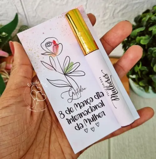 Lip Gloss Labial Personalizado para Empresas Dia da Mulher