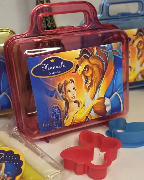 Maletinha + Kit Modelar a Bela e Fera