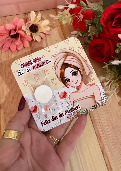 Máscara Facial Desidratada com Cartão - Dia da Mulher