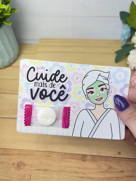 Máscara Facial Desidratada com Cartão - Dia da Mulher