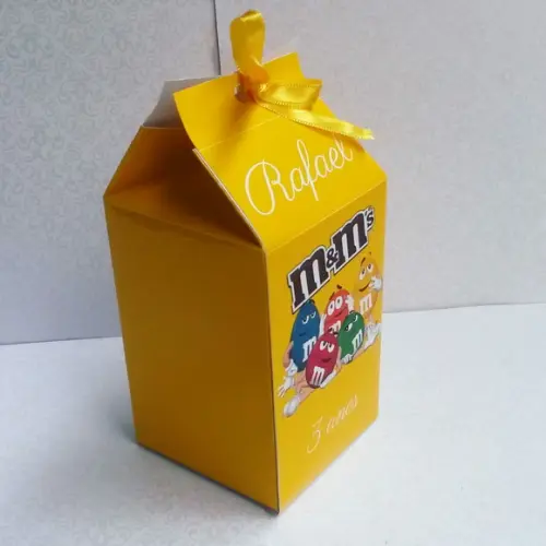 Caixa de Milk personalizada m&m