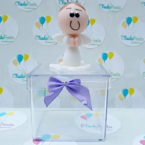 Caixinha acrílica personalizada batismo com anjo em biscuit