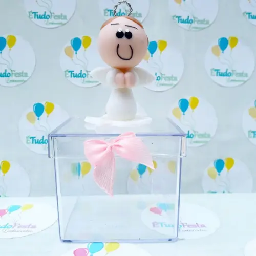 Caixinha acrílica personalizada batismo com anjo em biscuit