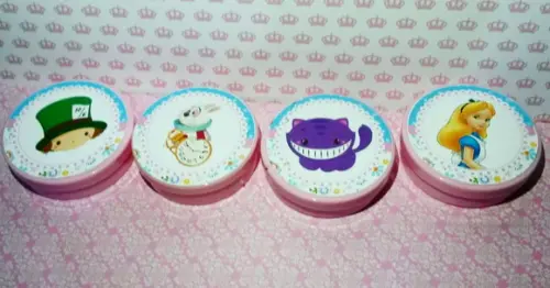 Latinha personalizada - Alice no país das maravilhas