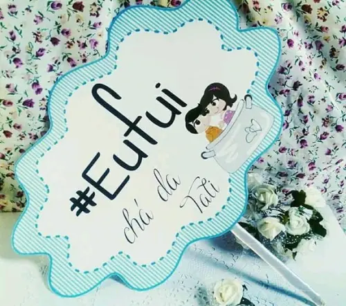Plaquinha personalizada para foto chá de cozinha